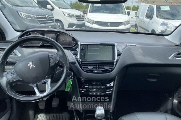 Peugeot 2008 1.2 PURETECH 130CH E6.C ALLURE S&S - <small></small> 11.990 € <small>TTC</small> - #2