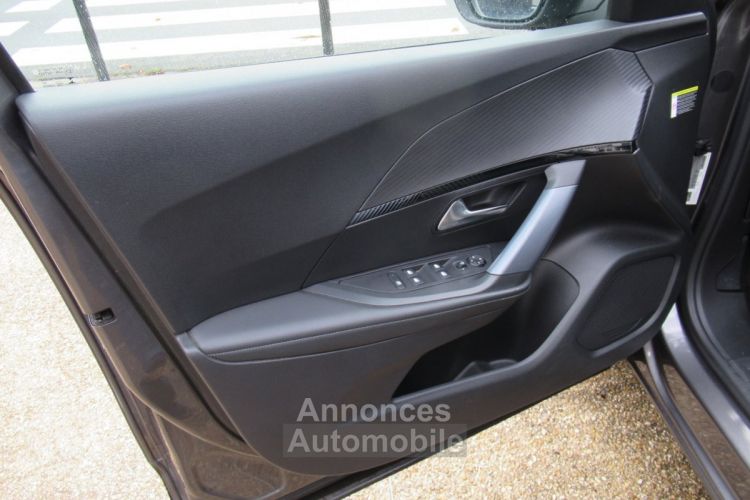 Peugeot 2008 1.2 PURETECH 130CH S&S ALLURE EAT8 - <small></small> 15.990 € <small>TTC</small> - #16