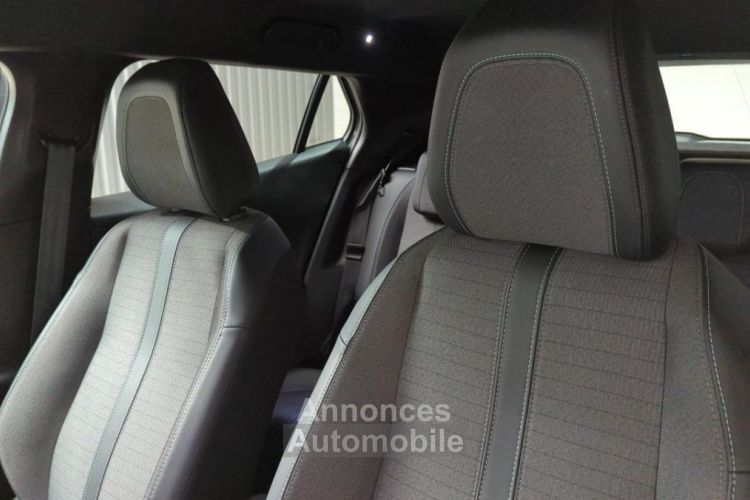 Peugeot 2008 1.2 PURETECH 130CV EAT8 ALLURE + CAMERA DE RECUL + NAVI GRIS ARTENSE - <small></small> 21.150 € <small>TTC</small> - #12