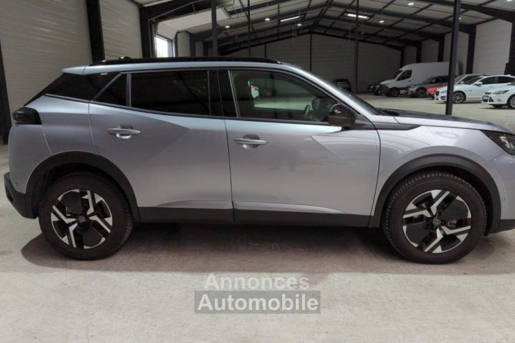 Peugeot 2008 1.2 PURETECH 130CV EAT8 ALLURE + GRIP CONTROL + CAMERA 360 GRIS ARTENSE - <small></small> 23.200 € <small>TTC</small> - #3