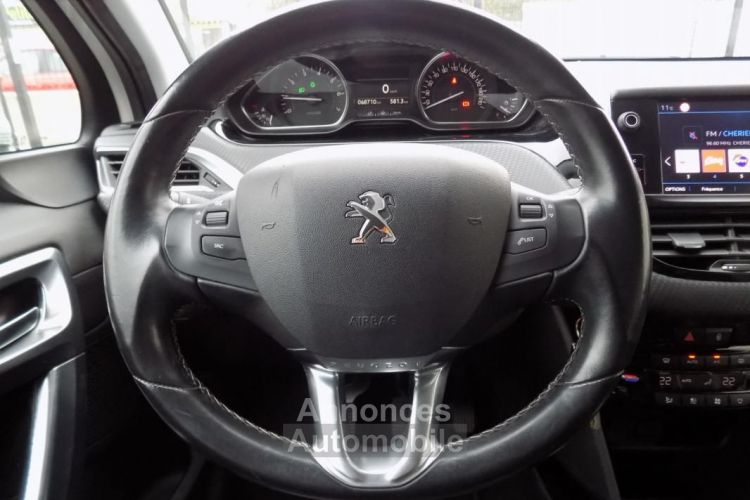 Peugeot 2008 1.2 PureTech 82ch E6.c Allure DISTRIBUTION OK - <small></small> 9.990 € <small>TTC</small> - #19