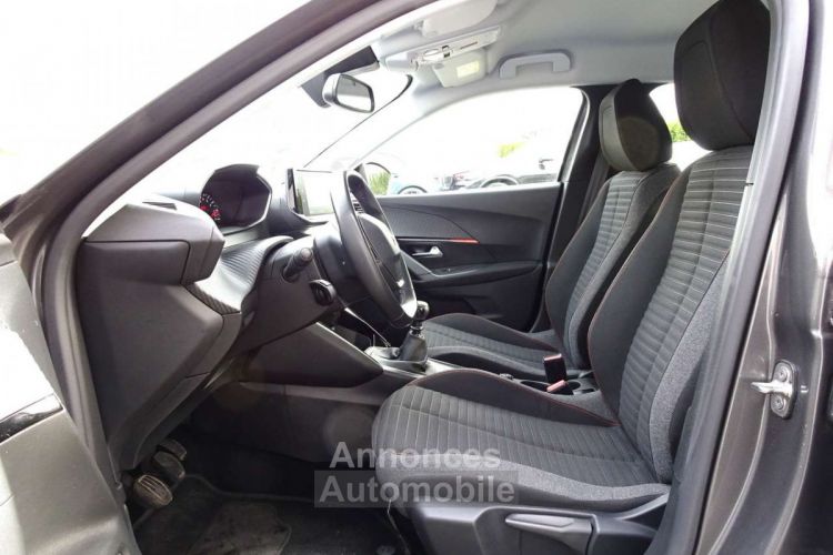 Peugeot 2008 1.2 PureTech Active | CARPLAY, TREKHAAK, CAMERA - <small></small> 16.500 € <small>TTC</small> - #14