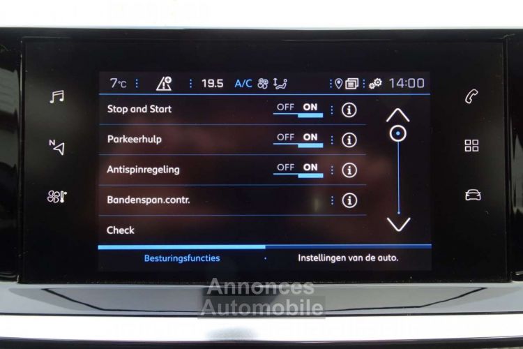 Peugeot 2008 1.2 PureTech Active | CARPLAY, TREKHAAK, CAMERA - <small></small> 16.500 € <small>TTC</small> - #27