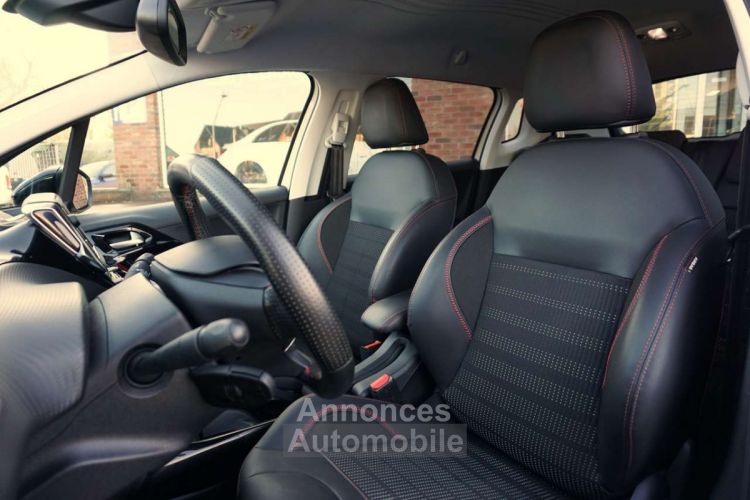 Peugeot 2008 1.2 PureTech GT Line AUTO NAVI CAMERA CARNET 6dT - <small></small> 13.990 € <small>TTC</small> - #10