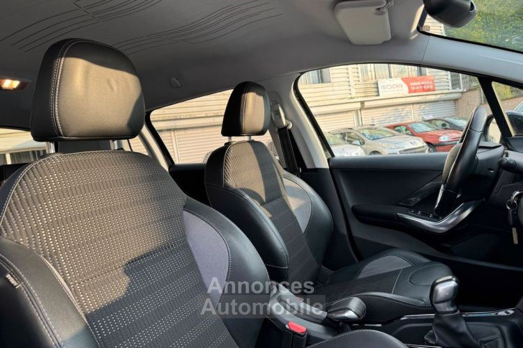 Peugeot 2008 1.2 VTI 110 Cv Allure Jantes Aluminium-Climatisation Automatique-GPS-Bluetooth - <small></small> 8.990 € <small>TTC</small> - #6