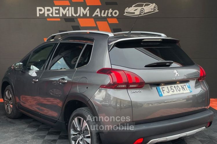 Peugeot 2008 1.2i 130 cv Crit'air 1 Allure Gris Platinium Boite Automatique Caméra de recul Climatisation Ct Ok 2027 - <small></small> 11.990 € <small>TTC</small> - #3