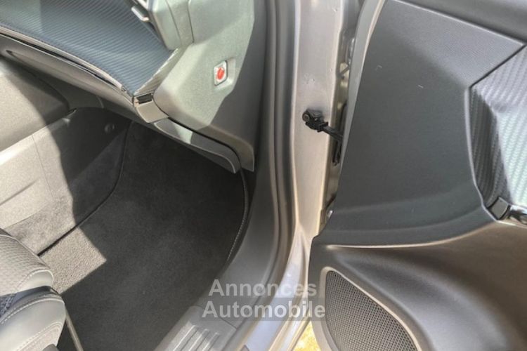 Peugeot 2008 1.2i 2V S&S - 130 - BV EAT8 II 2019 GT - <small></small> 19.900 € <small></small> - #25