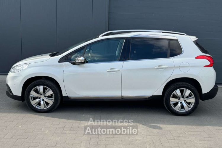 Peugeot 2008 1.2i ALLURE BOITE AUTOMATIQUE CUIR GPS - <small></small> 11.990 € <small>TTC</small> - #8