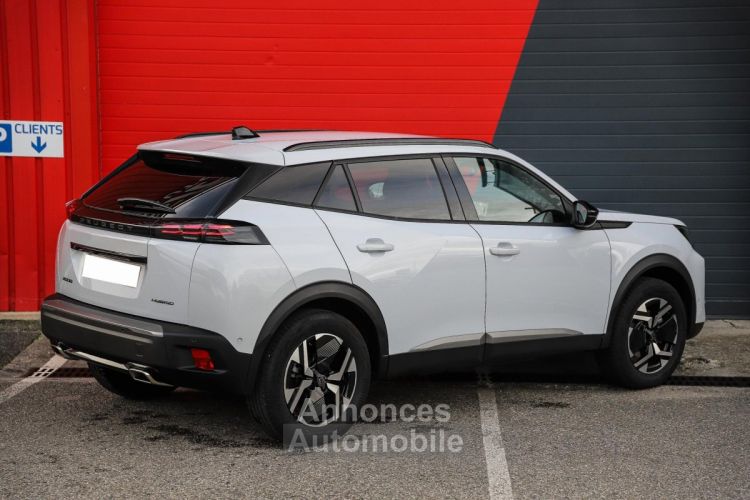 Peugeot 2008 1.2i Hybrid 136 e-DCS6 - <small></small> 25.970 € <small></small> - #2