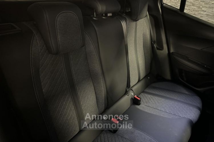 Peugeot 2008 1.2i PureTech S&S 100 Allure - <small></small> 19.490 € <small></small> - #11