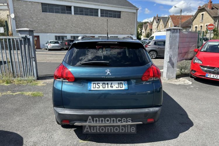 Peugeot 2008 1.2i PureTech S&S - 130 Urban Cross Gps + Clim - <small></small> 10.490 € <small>TTC</small> - #4