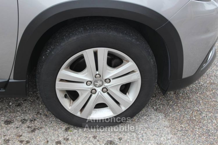 Peugeot 2008 1,2L THP 12V 110CV BVA EAT6 PACK SPORT /SIGNATURE 5 PORTES 2019 ÉTAT PARFAIT GARANTIE 12 MOIS - <small></small> 14.990 € <small>TTC</small> - #11