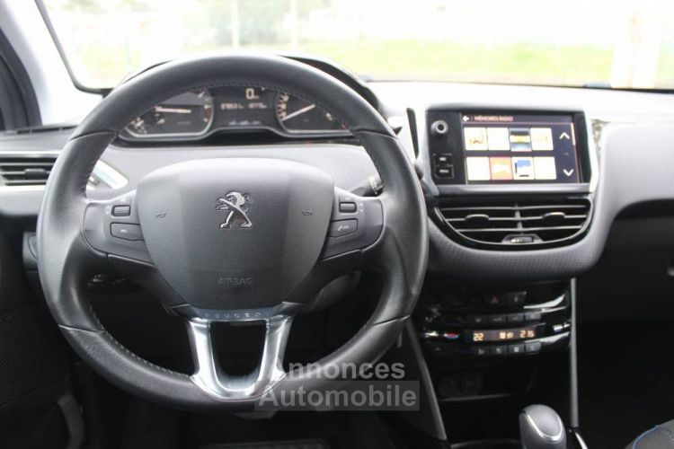 Peugeot 2008 1,2L THP 12V 110CV BVA EAT6 PACK SPORT /SIGNATURE 5 PORTES 2019 ÉTAT PARFAIT GARANTIE 12 MOIS - <small></small> 14.990 € <small>TTC</small> - #31