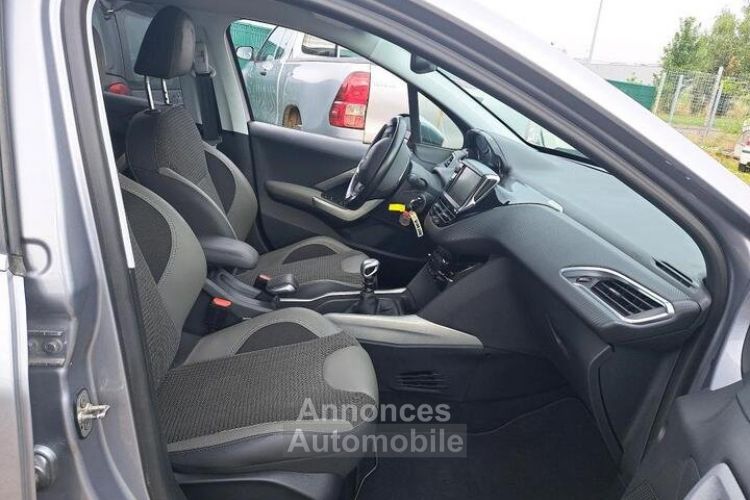 Peugeot 2008 1.5 BlueHDi 100 ALLURE - <small></small> 14.290 € <small>TTC</small> - #4