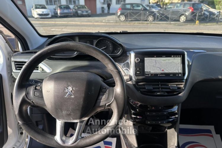 Peugeot 2008 1.5 BlueHDi S&S - 100 Signature Gps + Clim + Camera AR - <small></small> 8.490 € <small>TTC</small> - #13