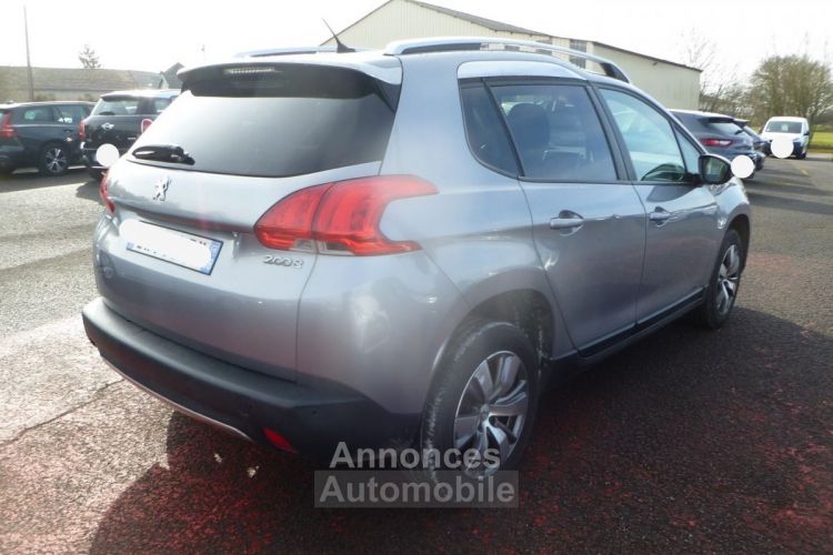 Peugeot 2008 1.6 BLUE HDI 100CH STYLE - <small></small> 10.800 € <small>TTC</small> - #3