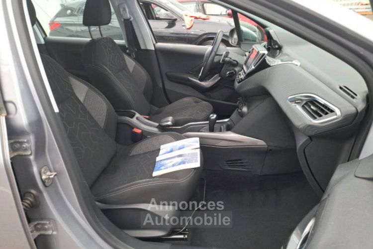 Peugeot 2008 1.6 BlueHDi 100 Active Business ETG6 - <small></small> 14.490 € <small>TTC</small> - #4