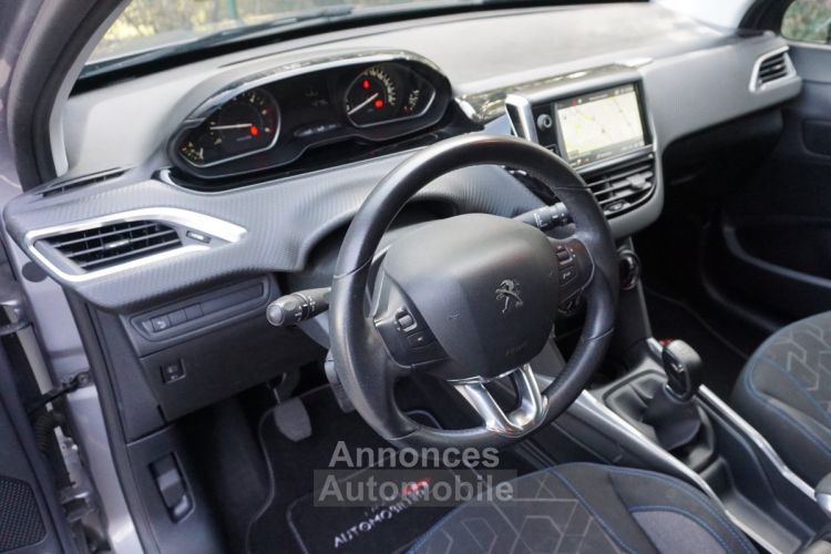 Peugeot 2008 1.6 BlueHDi 100 ch Style - Distribution remplacée - CarPlay - <small></small> 11.490 € <small>TTC</small> - #9
