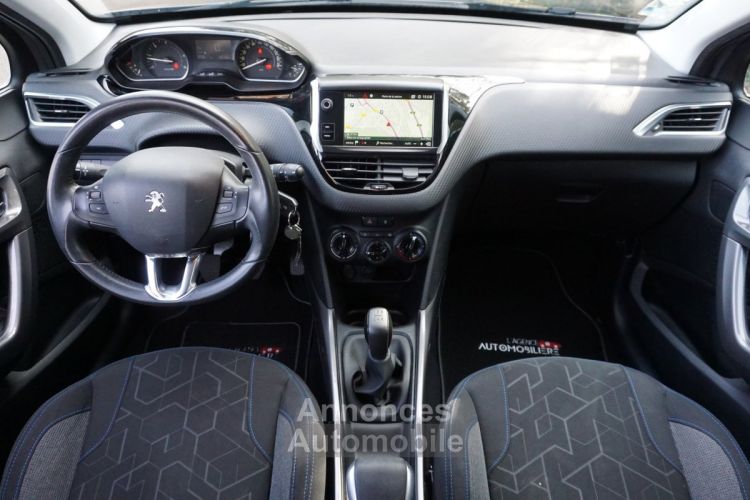 Peugeot 2008 1.6 BlueHDi 100 ch Style - Distribution remplacée - CarPlay - <small></small> 11.490 € <small>TTC</small> - #11