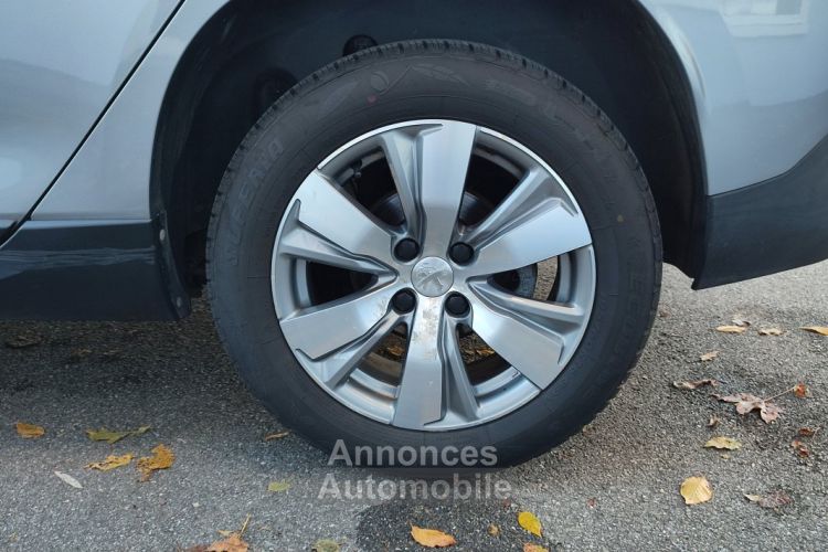 Peugeot 2008 1.6 BlueHDI 100 Style - <small></small> 10.990 € <small>TTC</small> - #9