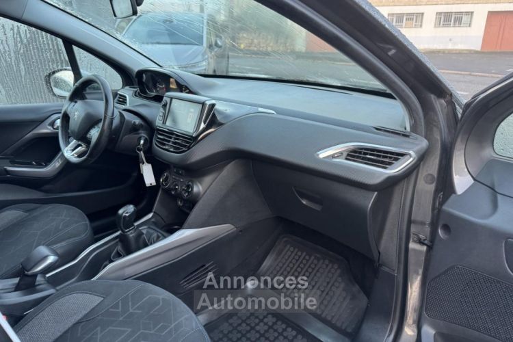 Peugeot 2008 1.6 BlueHDi - 100 Style Gps + Attelage + Radar AR - <small></small> 9.490 € <small>TTC</small> - #18