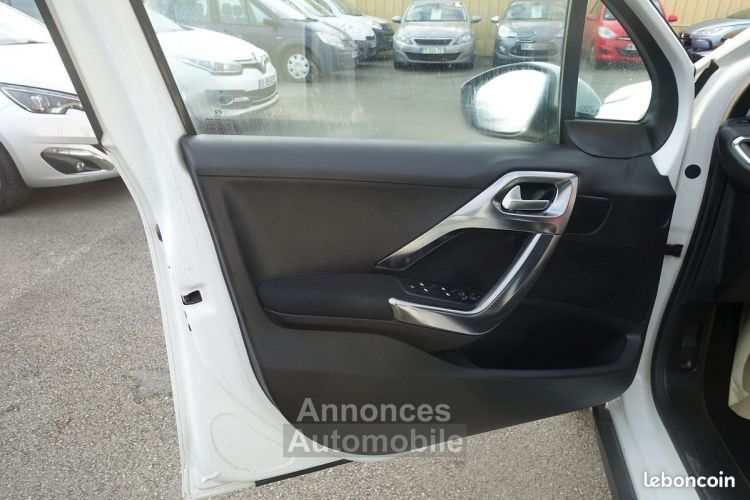 Peugeot 2008 1.6 BLUEHDI 100CH ALLURE - <small></small> 6.990 € <small>TTC</small> - #8