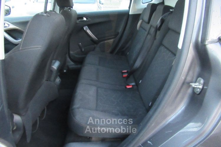 Peugeot 2008 1.6 BlueHDi 100ch SetS BVM5 Allure - <small></small> 6.990 € <small>TTC</small> - #9