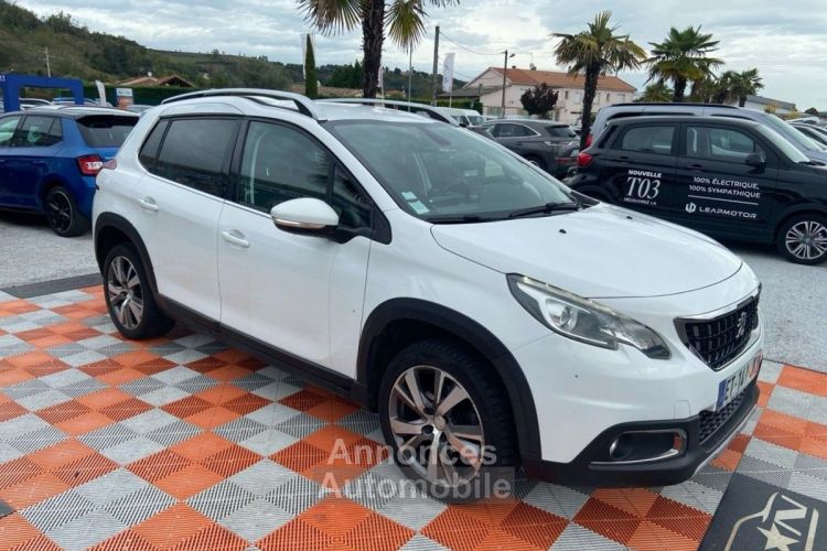 Peugeot 2008 1.6 BlueHdi 120 ALLURE CAMERA JA17 GRIP CONTROL - <small></small> 10.950 € <small>TTC</small> - #3