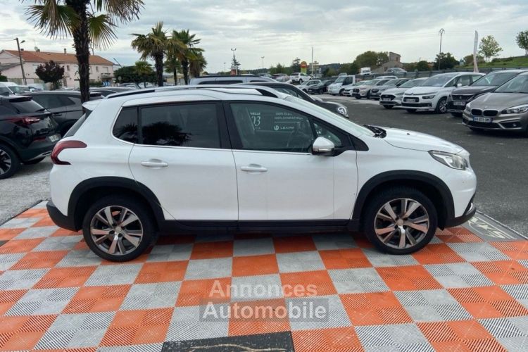 Peugeot 2008 1.6 BlueHdi 120 ALLURE CAMERA JA17 GRIP CONTROL - <small></small> 10.950 € <small>TTC</small> - #4