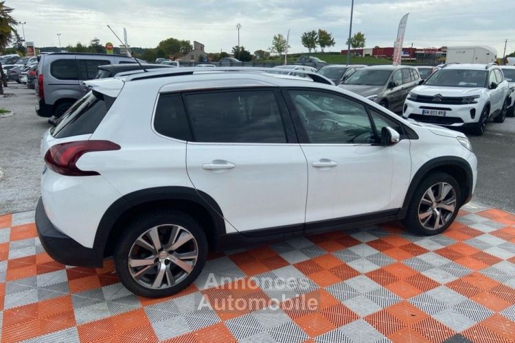 Peugeot 2008 1.6 BlueHdi 120 ALLURE CAMERA JA17 GRIP CONTROL - <small></small> 10.950 € <small>TTC</small> - #5