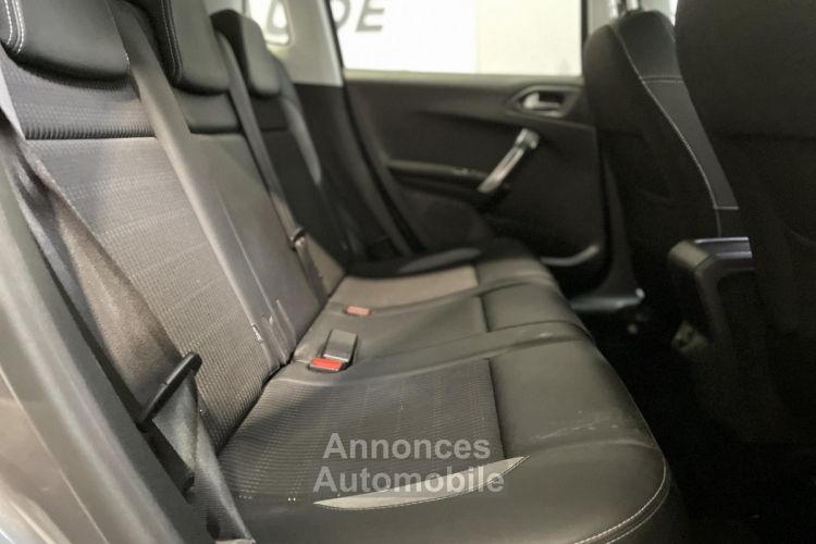 Peugeot 2008 1.6 BlueHDi 120 ch Allure - Garantie 6 mois - <small></small> 10.990 € <small>TTC</small> - #18