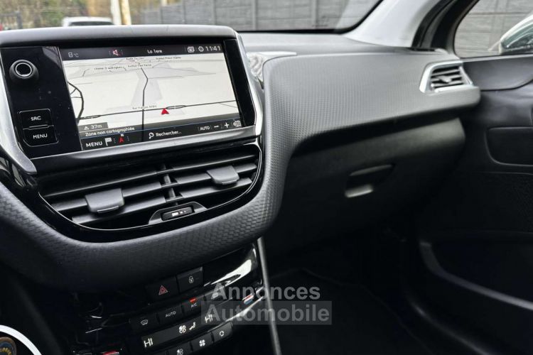 Peugeot 2008 1.6 BlueHDi Style LED-NAVI-CRUISE-PDC-CARPLAY - <small></small> 7.250 € <small>TTC</small> - #10