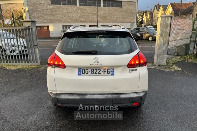 Peugeot 2008 1.6 e-HDi FAP - 92 Allure Clim + attelage - <small></small> 6.490 € <small>TTC</small> - #4