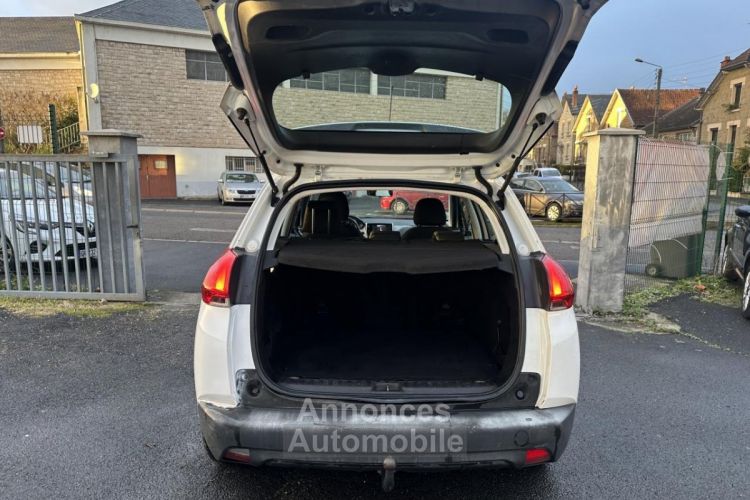 Peugeot 2008 1.6 e-HDi FAP - 92 Allure Clim + attelage - <small></small> 6.490 € <small>TTC</small> - #9