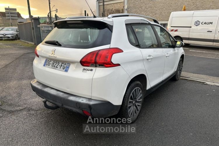 Peugeot 2008 1.6 e-HDi FAP - 92 Allure Clim + attelage - <small></small> 6.490 € <small>TTC</small> - #23