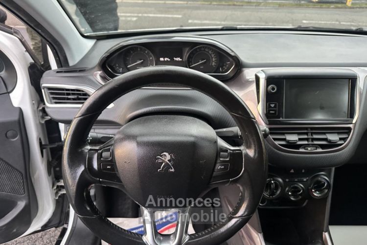 Peugeot 2008 1.6 e-HDi FAP - 92 Allure Clim + attelage - <small></small> 6.490 € <small>TTC</small> - #43