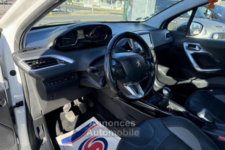 Peugeot 2008 1.6 e-HDi FAP - 92 Allure GPS + Radar AR + Attelage - <small></small> 7.490 € <small>TTC</small> - #26