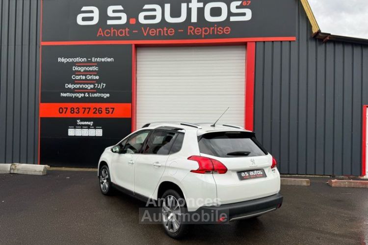 Peugeot 2008 1.6 eHDI 115cv Allure Féline SUV 4x4 suivie complète crit’air2 GPS- chrome- Park assistée toit panoramique led ambiance garantie reprise - <small></small> 7.590 € <small>TTC</small> - #2