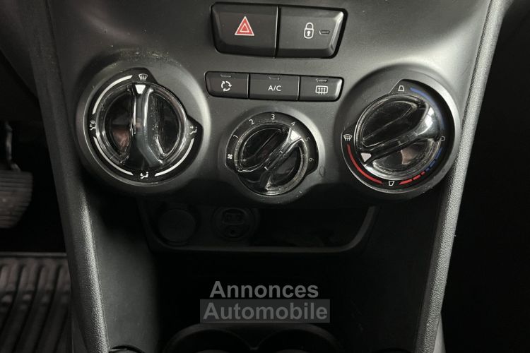 Peugeot 2008 1,6 HDI 100 STYLE ATTELAGE PACK VISIBILTÉ PARK ASSIST REGULATEUR LIMITEUR FEUX HALOGENE EXCELL - <small></small> 11.990 € <small>TTC</small> - #8