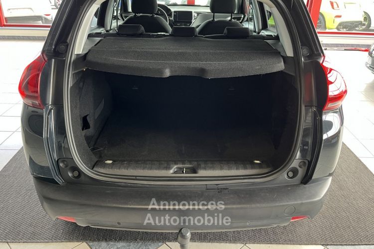 Peugeot 2008 1,6 HDI 100 STYLE ATTELAGE PACK VISIBILTÉ PARK ASSIST REGULATEUR LIMITEUR FEUX HALOGENE EXCELL - <small></small> 11.990 € <small>TTC</small> - #12