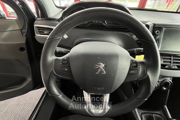 Peugeot 2008 1,6 HDI 100 STYLE ATTELAGE PACK VISIBILTÉ PARK ASSIST REGULATEUR LIMITEUR FEUX HALOGENE EXCELL - <small></small> 11.990 € <small>TTC</small> - #14