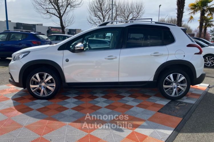 Peugeot 2008 BlueHDi 100 BV6 CROSSWAY GPS Toit Pano Caméra - <small></small> 13.980 € <small>TTC</small> - #2