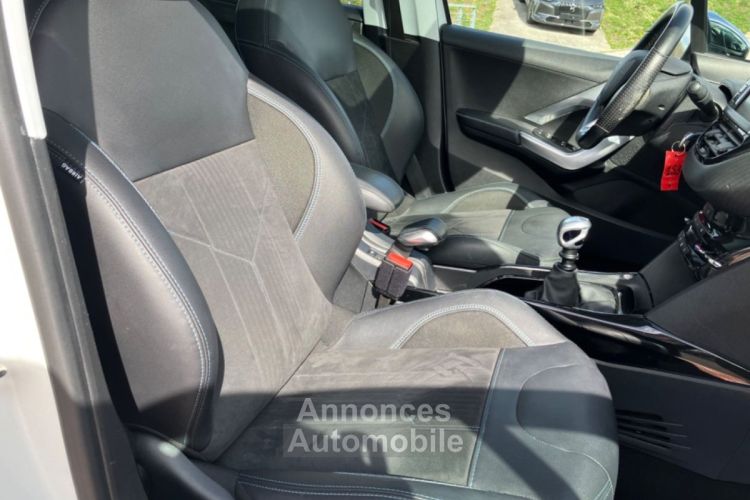 Peugeot 2008 BlueHDi 100 BV6 CROSSWAY GPS Toit Pano Caméra - <small></small> 13.980 € <small>TTC</small> - #14