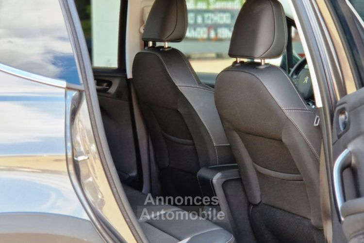 Peugeot 2008 BlueHDi 120ch SetS EAT6 Allure Business - <small></small> 14.490 € <small>TTC</small> - #25