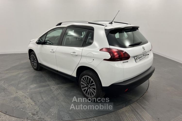 Peugeot 2008 BUSINESS BlueHDi 100ch S&S BVM5 Active - <small></small> 13.900 € <small>TTC</small> - #3