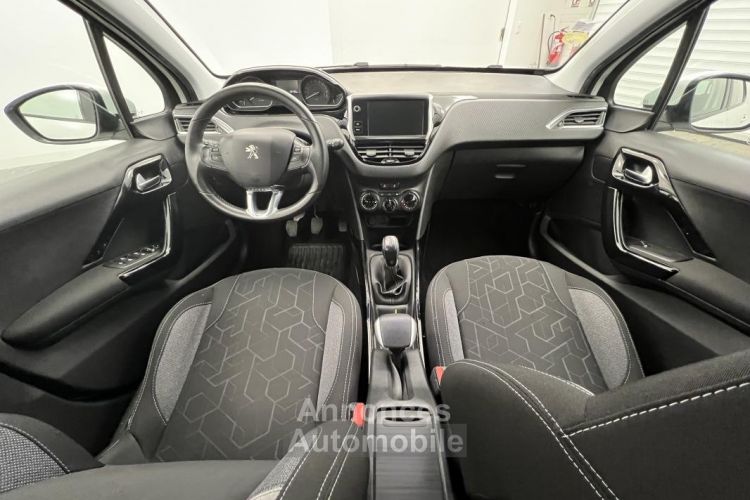 Peugeot 2008 BUSINESS BlueHDi 100ch S&S BVM5 Active - <small></small> 13.900 € <small>TTC</small> - #11