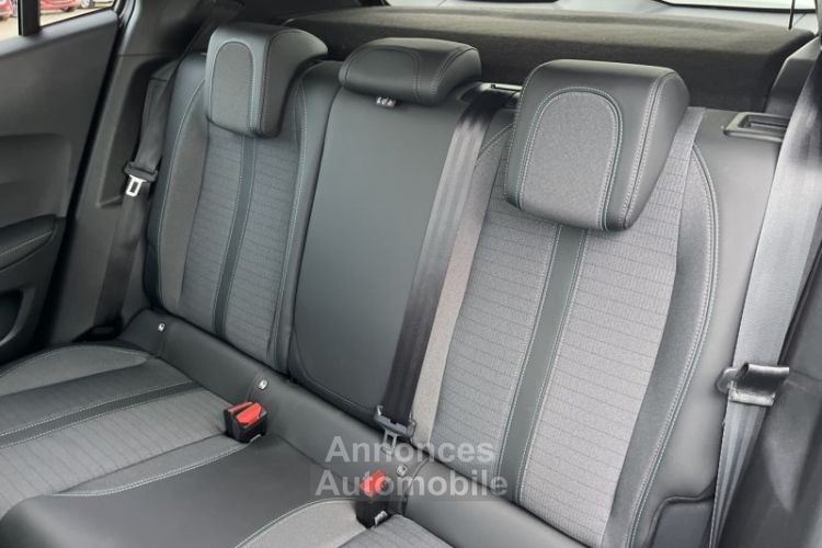 Peugeot 2008 e-2008 136ch Allure Pack - <small></small> 29.280 € <small>TTC</small> - #17