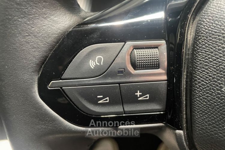 Peugeot 2008 Electrique 136 ch Roadtrip - <small></small> 16.990 € <small>TTC</small> - #22