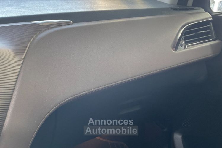 Peugeot 2008 FÉLINE CUIVRE 115 ch 1.6 e-HDi TOIT PANO ATTELAGE - <small></small> 8.990 € <small>TTC</small> - #25