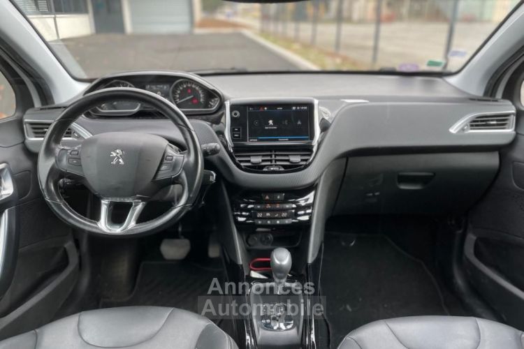 Peugeot 2008 GENERATION-I 1.2 110 ALLURE - <small></small> 9.990 € <small>TTC</small> - #14